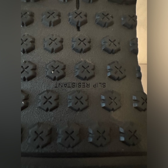 Under Armour Men's Boots - Picture 9 of 16